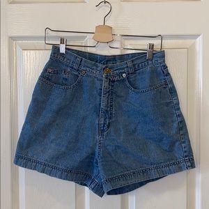 Vintage true high waisted denim shorts
